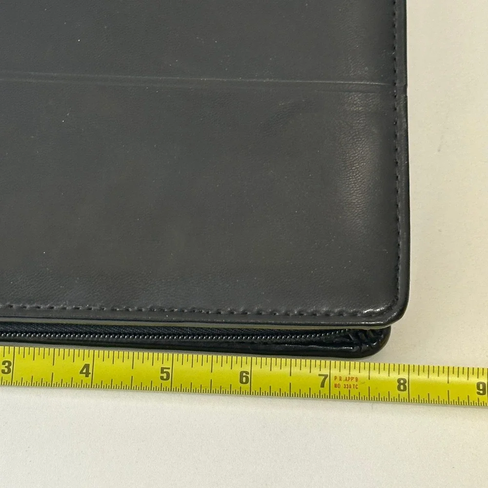 UC Davis Ophthalmology‎ Vision Science Portfolio Zippered Notebook Pen Included